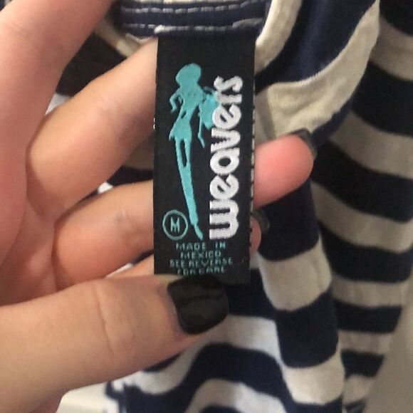 Weavers size medium navy blue and white striped crochet top 0043 - Picture 3 of 4